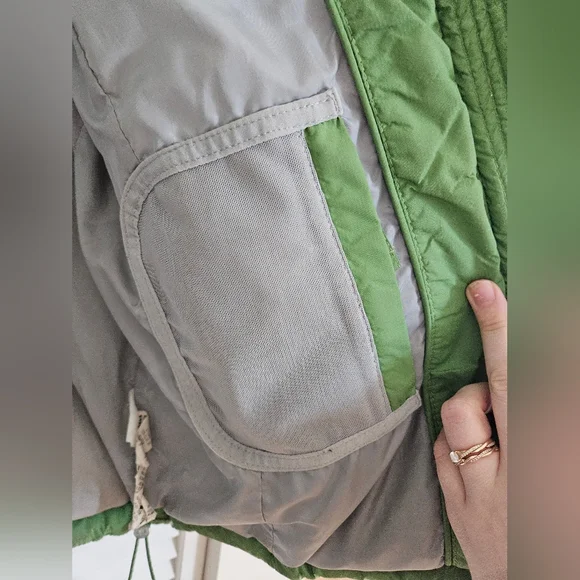 L.L. Bean Green Puffer Jacket Medium - Picture 5 of 9